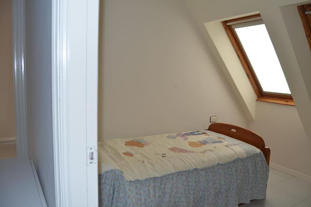Precioso Atico A Pie De Playa, En Mino. Apartment Exterior photo